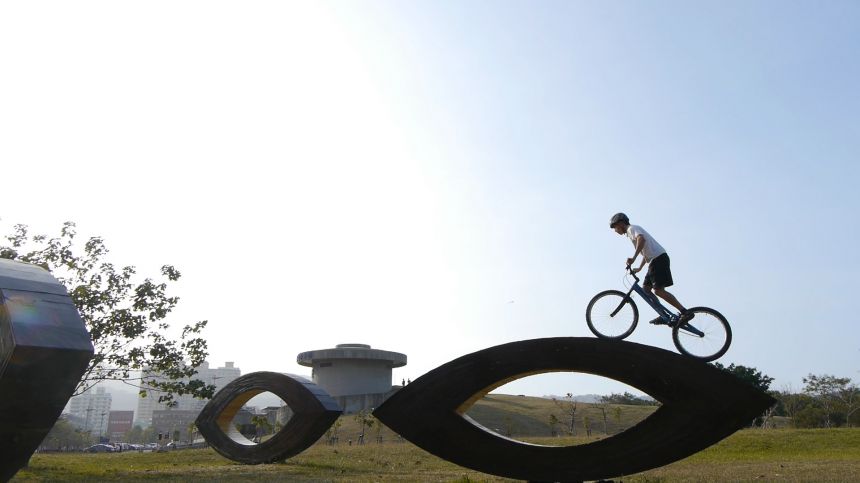 images/forum/2013/2013 new year ride.still001.jpg